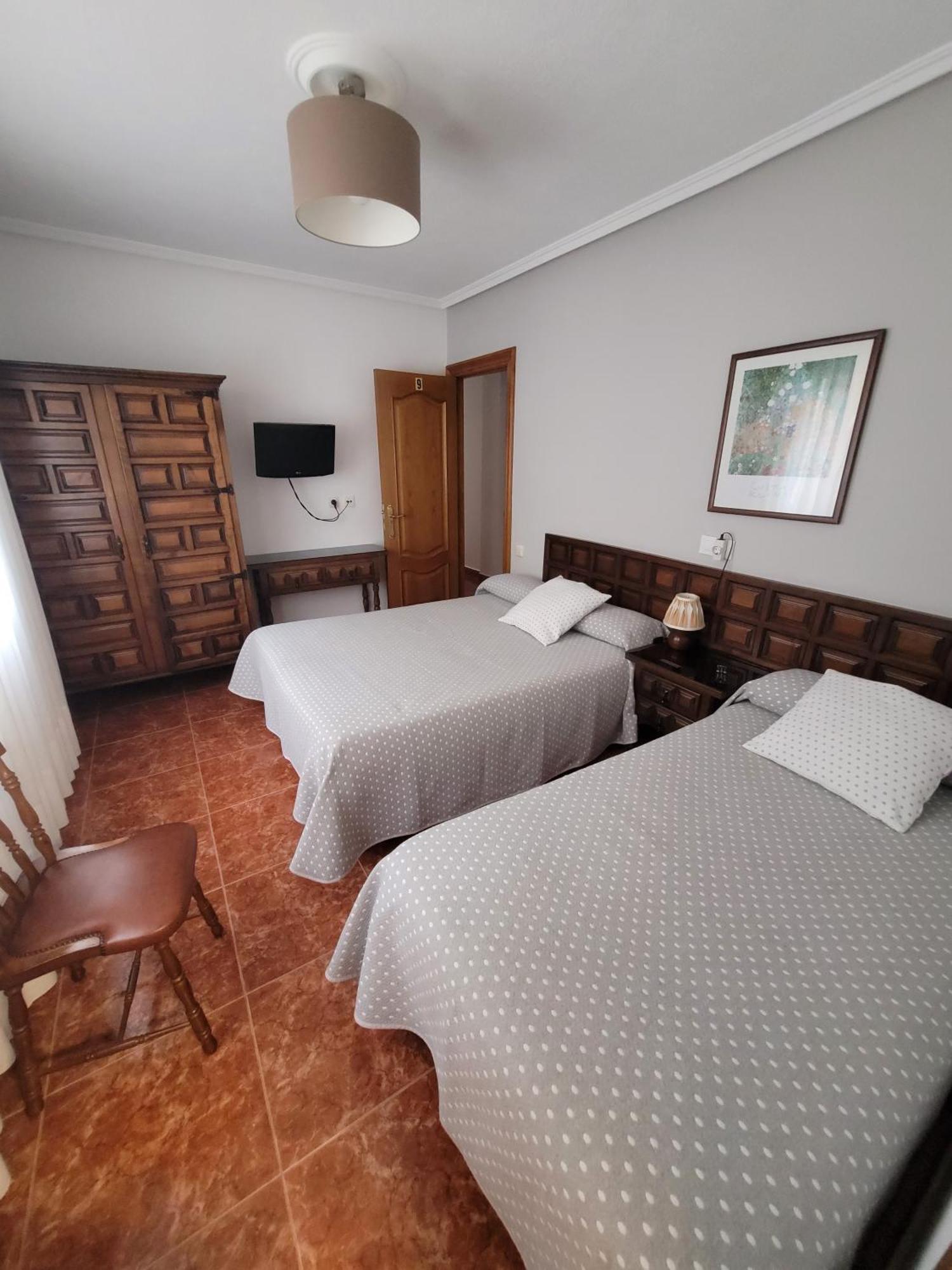 Hostal San Felix 希洪 外观 照片